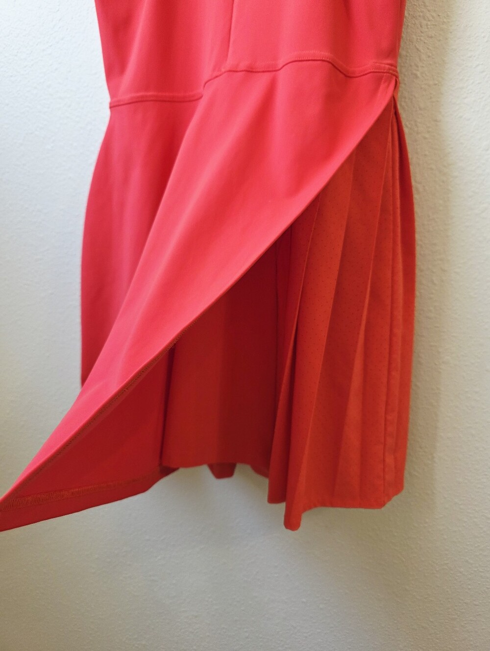 Lululemon Nulux Asymmetrical Tennis Dress (6). MRSN $138 - Picture 9 of 16